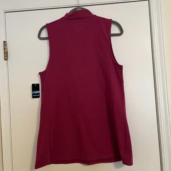 Torrid Size 2 Foxy Mock Neck Zip Up Tank NWT in color berry purple - Picture 5 of 9